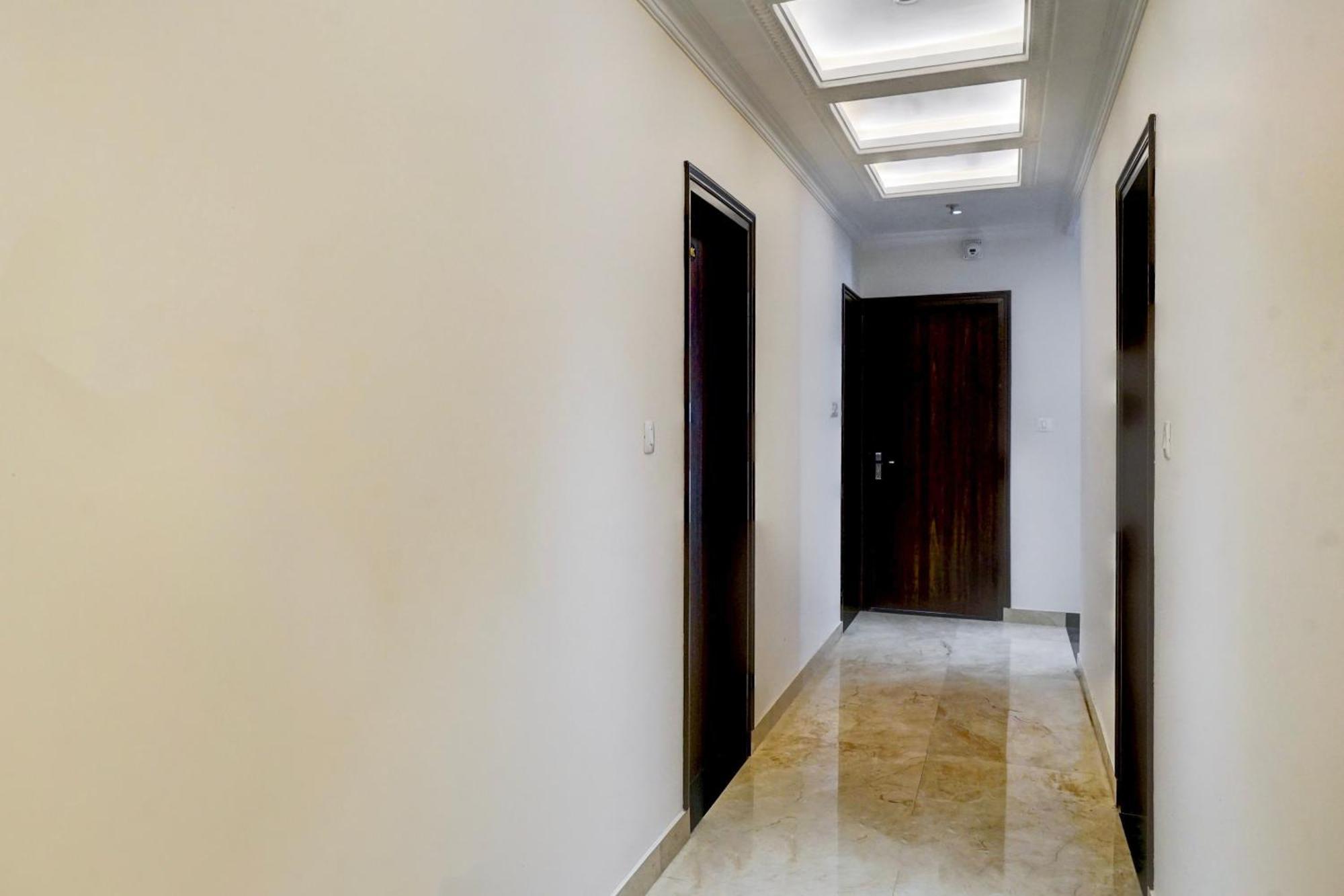 Collection O Golden Sapphire Hotel Jaipur Exterior foto